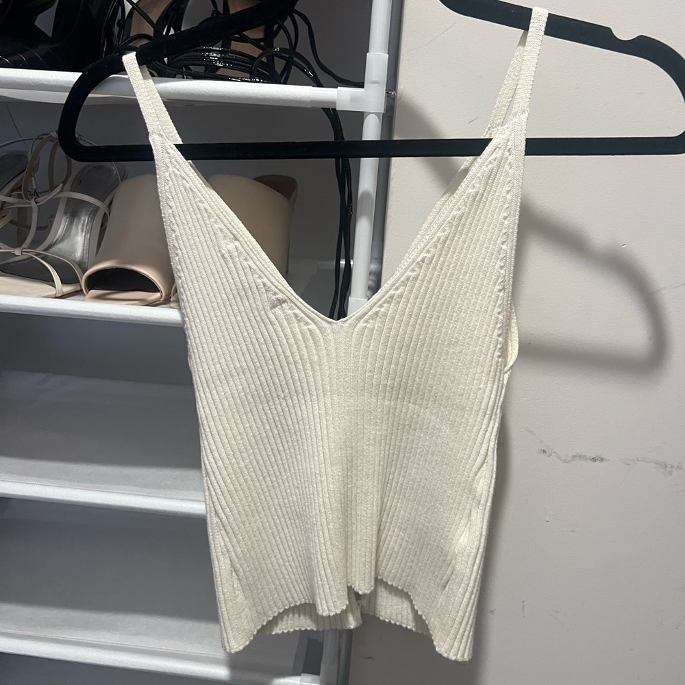 BCBGeneration Ivory Ribbed Tank Top - Picture 2 of 3